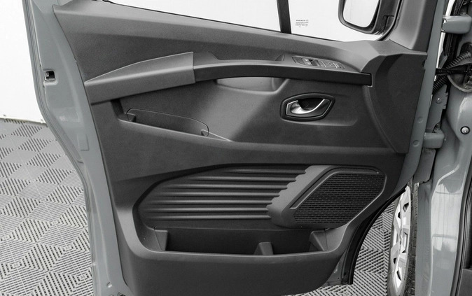 Renault Trafic cena 171900 przebieg: 39898, rok produkcji 2023 z Czaplinek małe 379